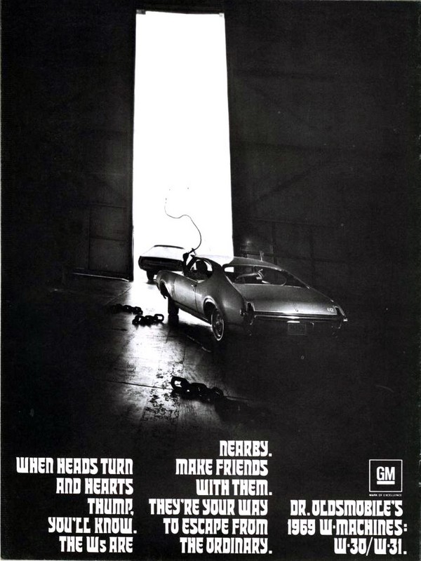 1969 Oldsmobile Performance Brochure Page 3
